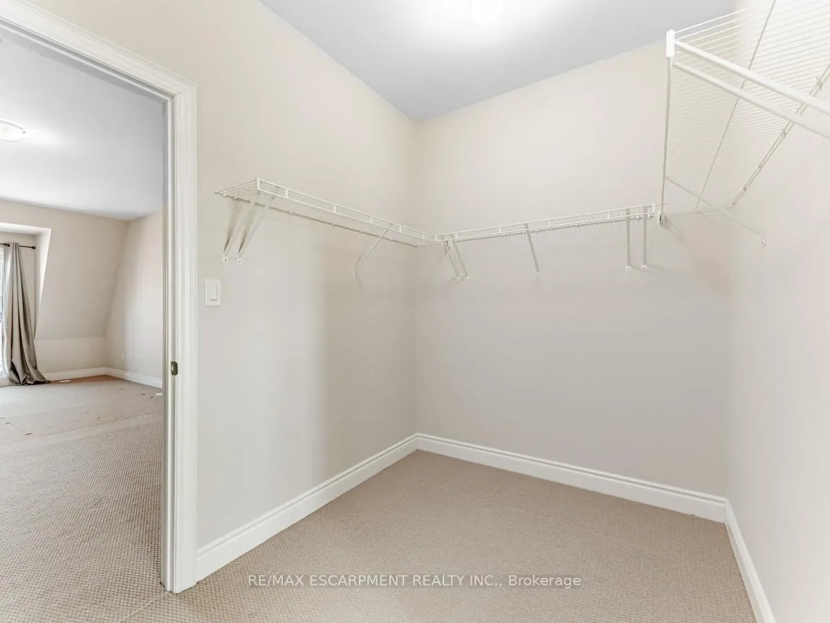 Photo 23 of 2163 Lillykin Street, Oakville, River Oaks — HOMEH