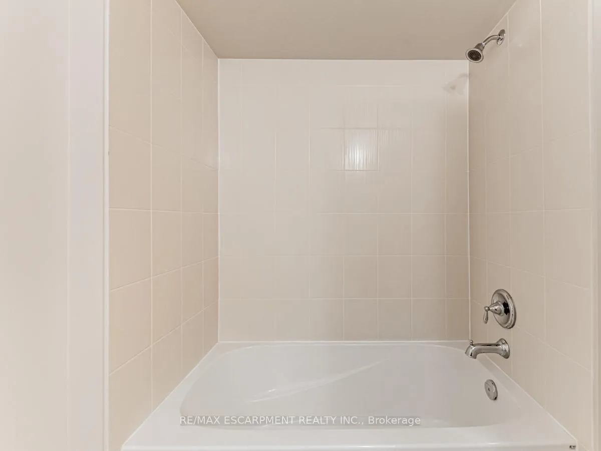 Photo 29 of 2163 Lillykin Street, Oakville, River Oaks — HOMEH