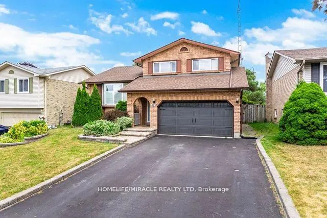 Photo 3 of 483 Labrador Drive, Oshawa, Donevan — HOMEH