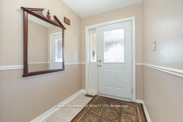 Photo 8 of 483 Labrador Drive, Oshawa, Donevan — HOMEH