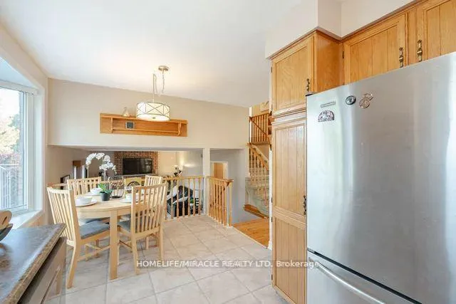 Photo 17 of 483 Labrador Drive, Oshawa, Donevan — HOMEH