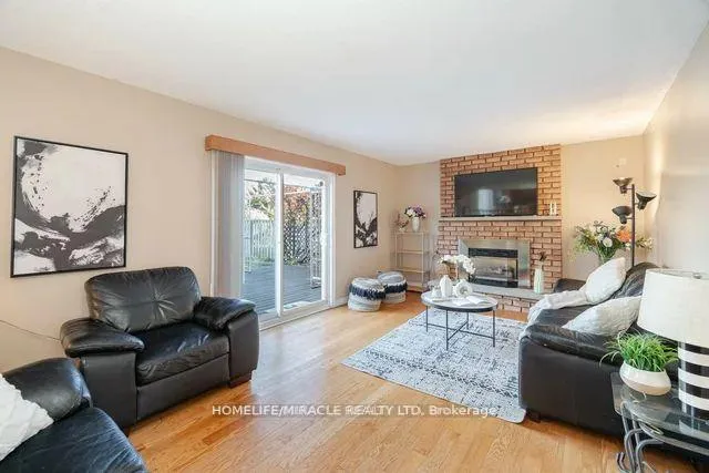 Photo 18 of 483 Labrador Drive, Oshawa, Donevan — HOMEH