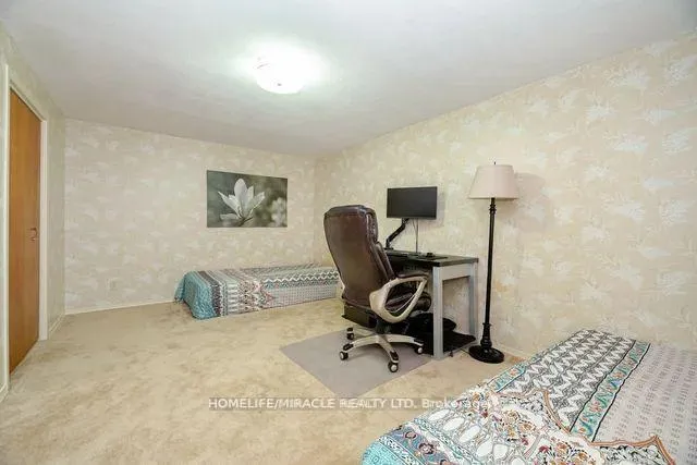 Photo 33 of 483 Labrador Drive, Oshawa, Donevan — HOMEH