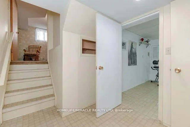 Photo 35 of 483 Labrador Drive, Oshawa, Donevan — HOMEH