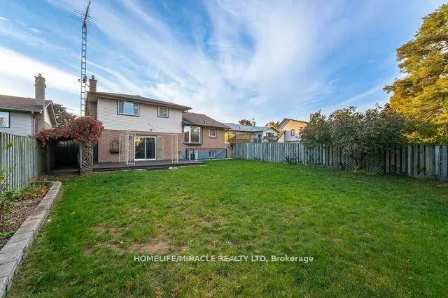 Photo 42 of 483 Labrador Drive, Oshawa, Donevan — HOMEH