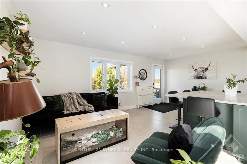 Photo 7 of 6692 Belmeade Road, North Dundas, North Dundas (Mountain) Twp — HOMEH