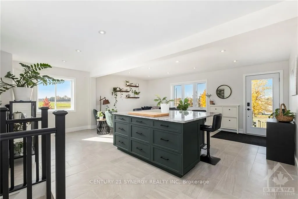 Photo 12 of 6692 Belmeade Road, North Dundas, North Dundas (Mountain) Twp — HOMEH