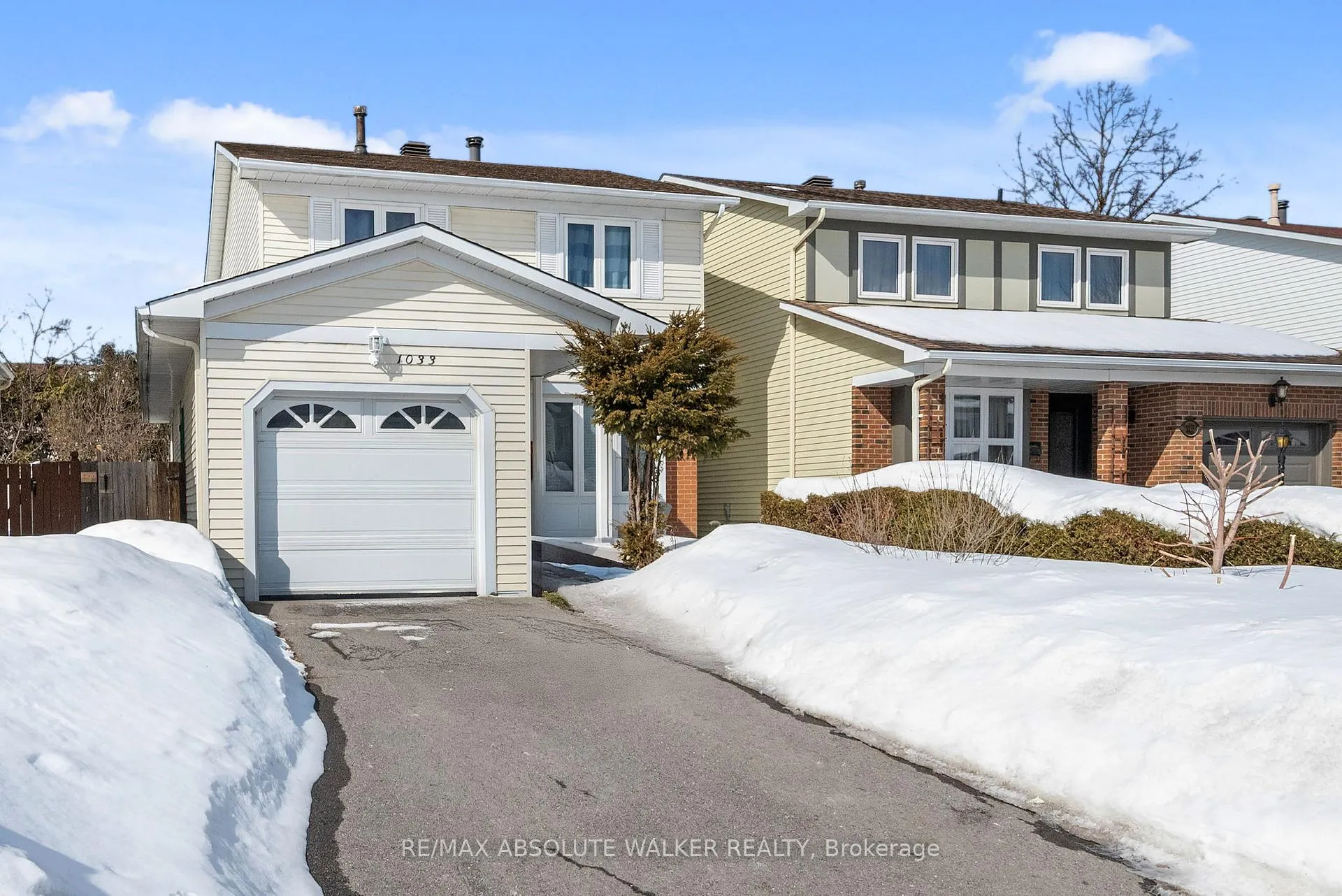 Photo 1 of 1033 Arrowhead Place, Ottawa, Convent Glen — HOMEH