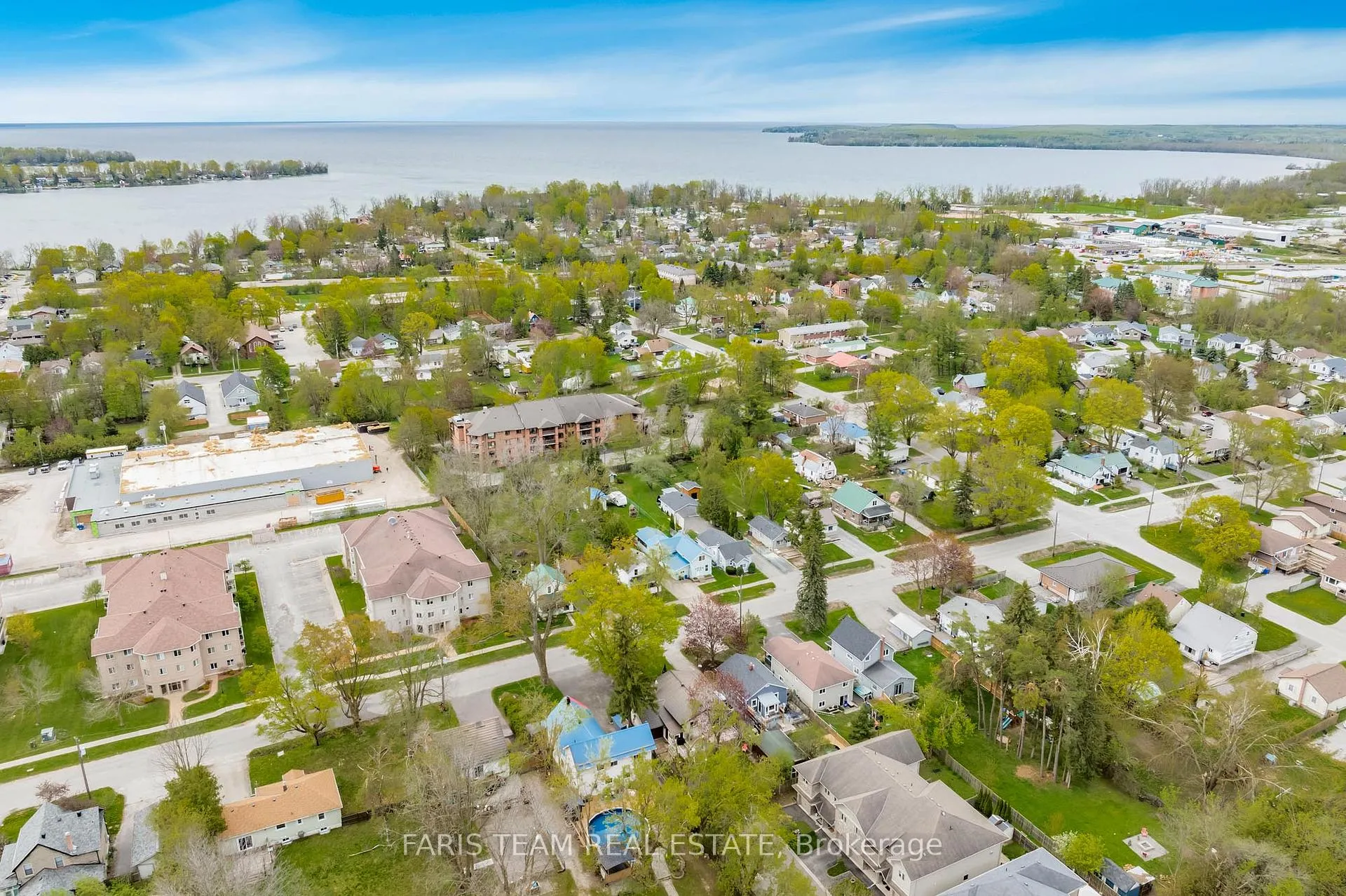 Photo 33 of 91 Bond Street, Orillia — HOMEH