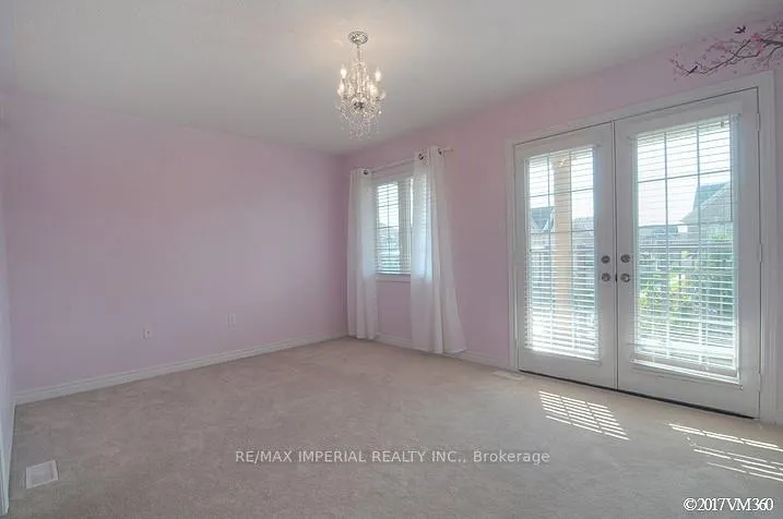 Photo 15 of 16 Martinau Drive, Markham, Greensborough — HOMEH