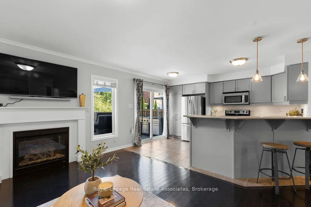 Photo 9 of 272 Woodley Crescent, Milton, Willmott — HOMEH