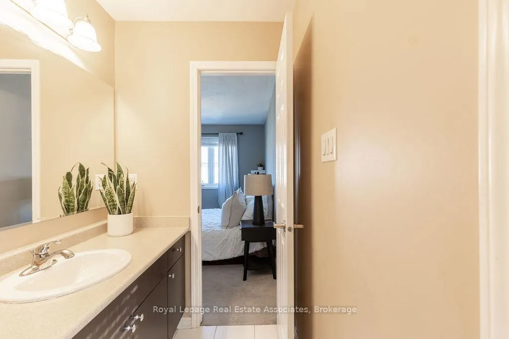 Photo 17 of 272 Woodley Crescent, Milton, Willmott — HOMEH