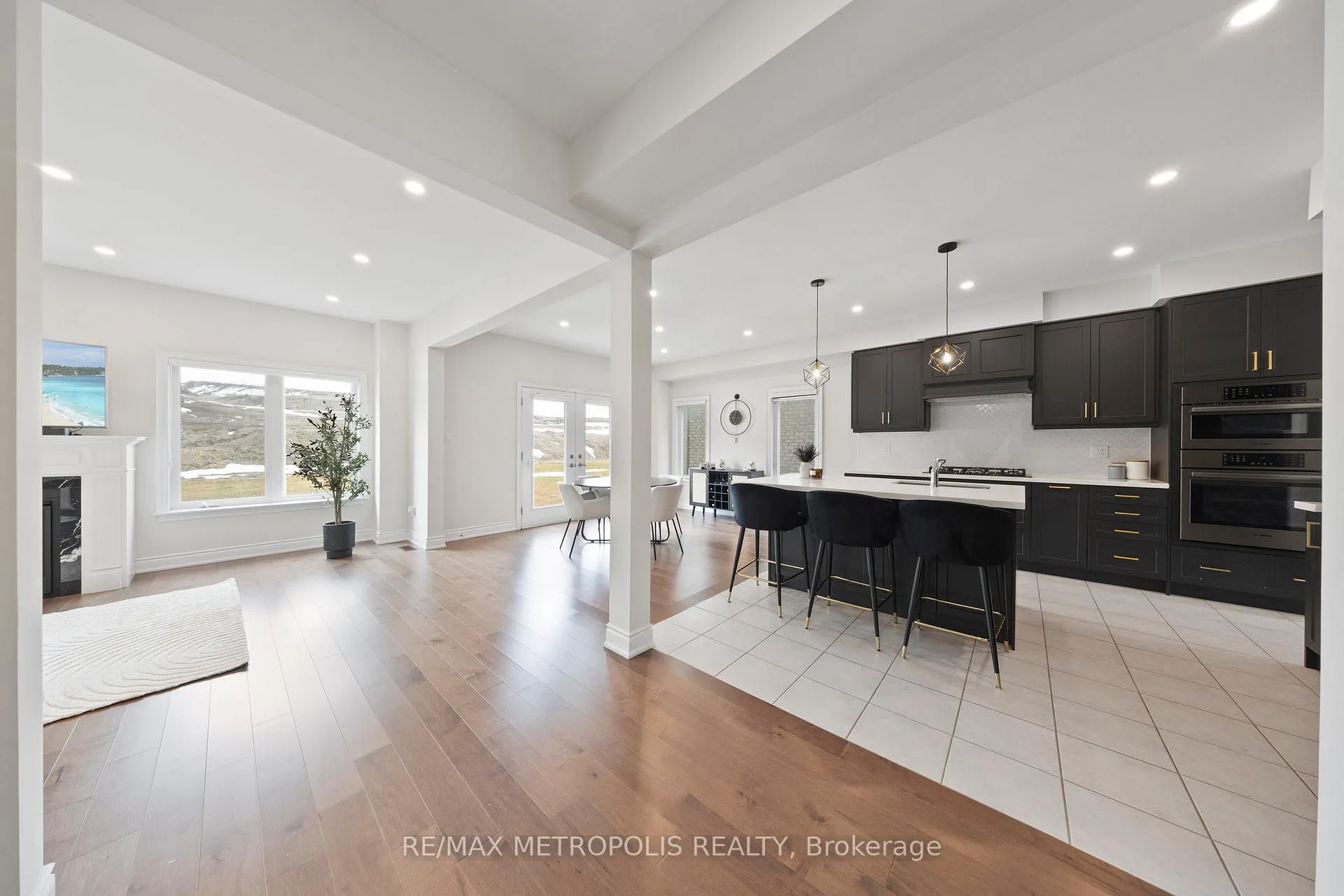 Photo 8 of 147 Kennedy Boulevard, New Tecumseth, Rural New Tecumseth — HOMEH