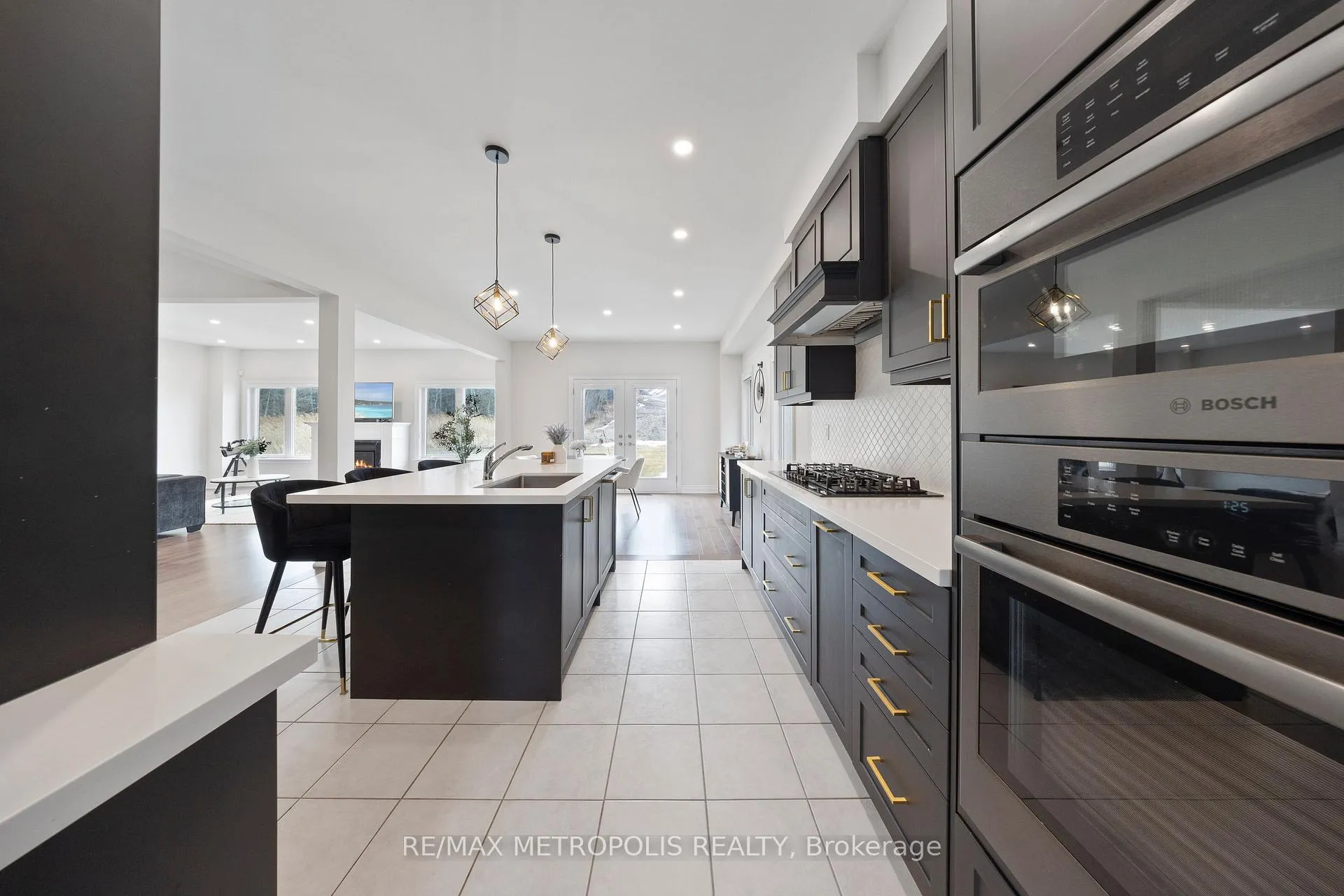 Photo 13 of 147 Kennedy Boulevard, New Tecumseth, Rural New Tecumseth — HOMEH