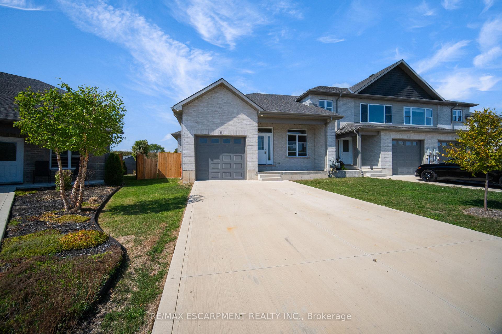 Photo 2 of 16 Pintail Lane, Norfolk, Port Rowan — HOMEH