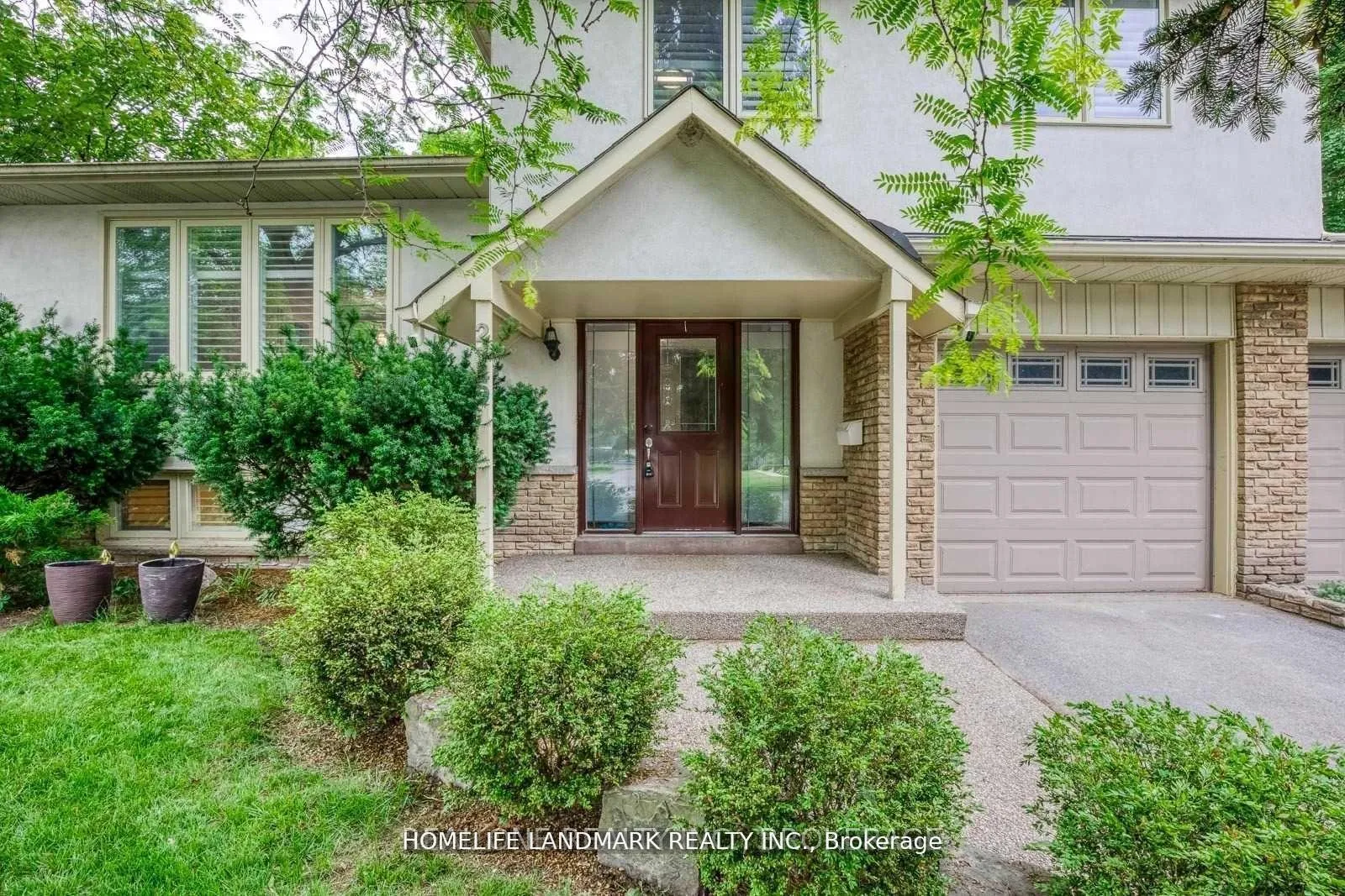 Photo 2 of 2149 Constance Drive, Oakville, Ford — HOMEH