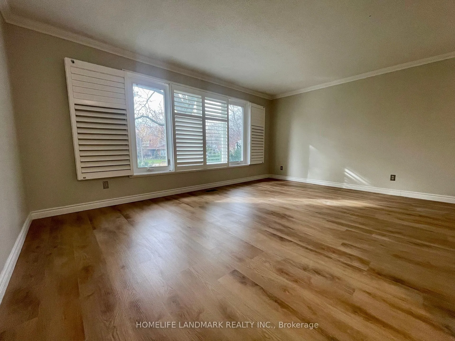 Photo 6 of 2149 Constance Drive, Oakville, Ford — HOMEH
