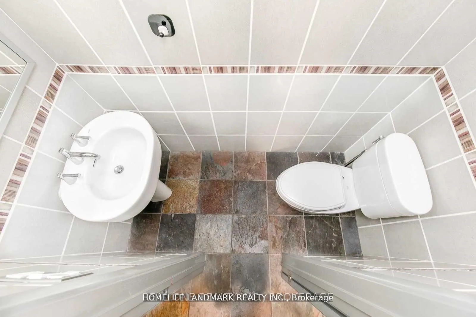 Photo 13 of 2149 Constance Drive, Oakville, Ford — HOMEH