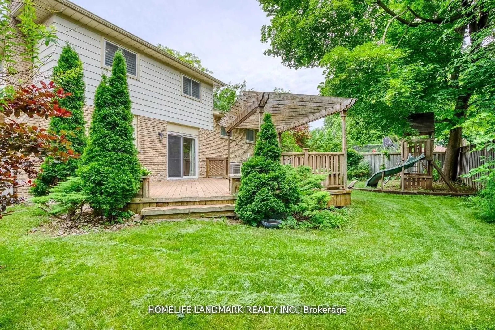 Photo 26 of 2149 Constance Drive, Oakville, Ford — HOMEH
