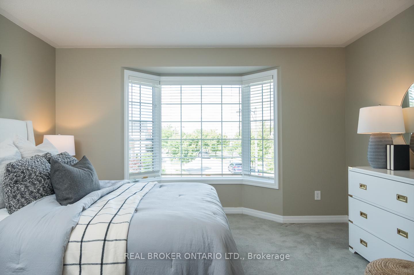 Photo 9 of 1273 Ellenton Crescent, Milton, Beaty — HOMEH