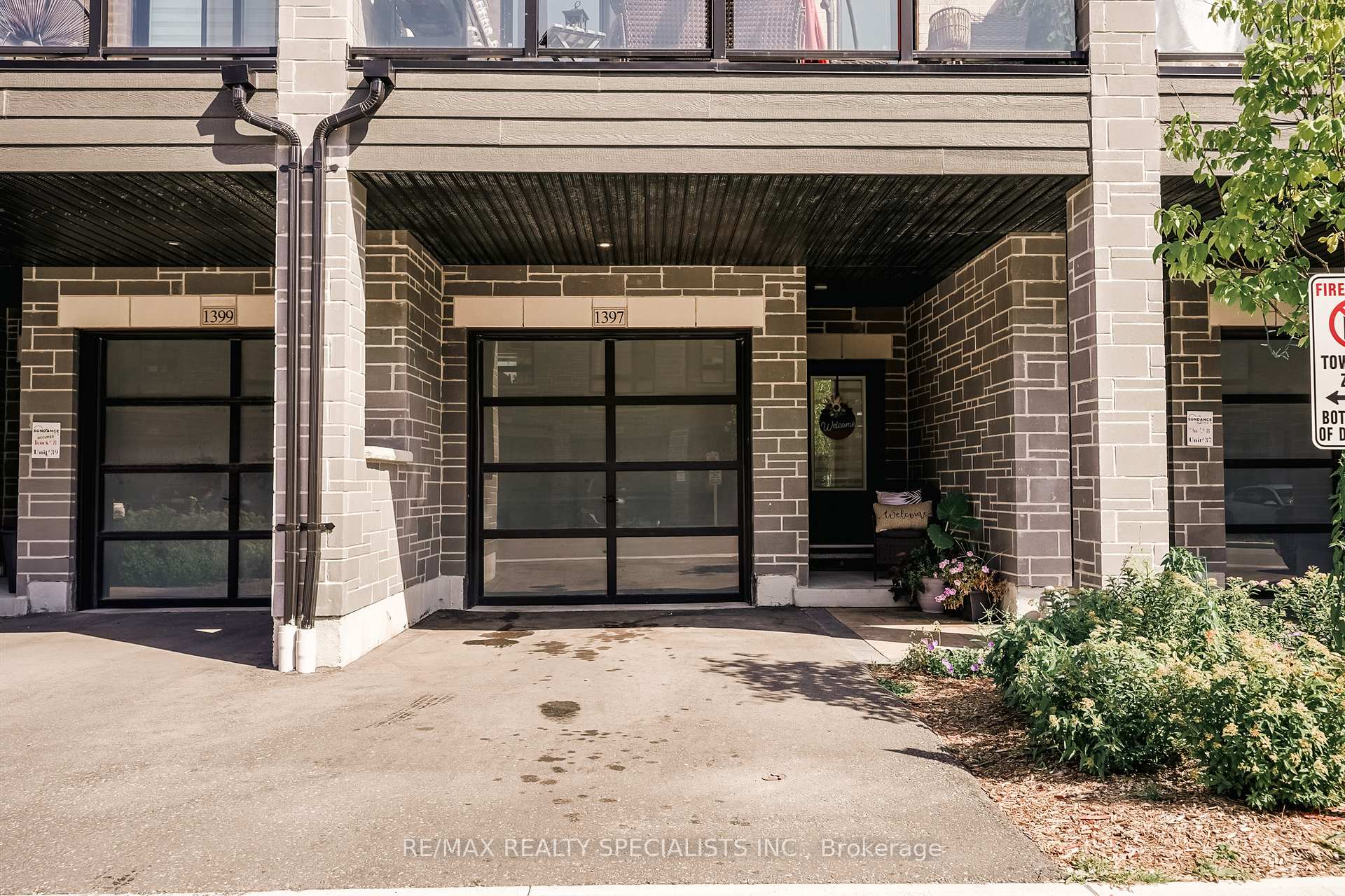 Photo 4 of 1397 Coral Springs Path, Oshawa, Taunton — HOMEH