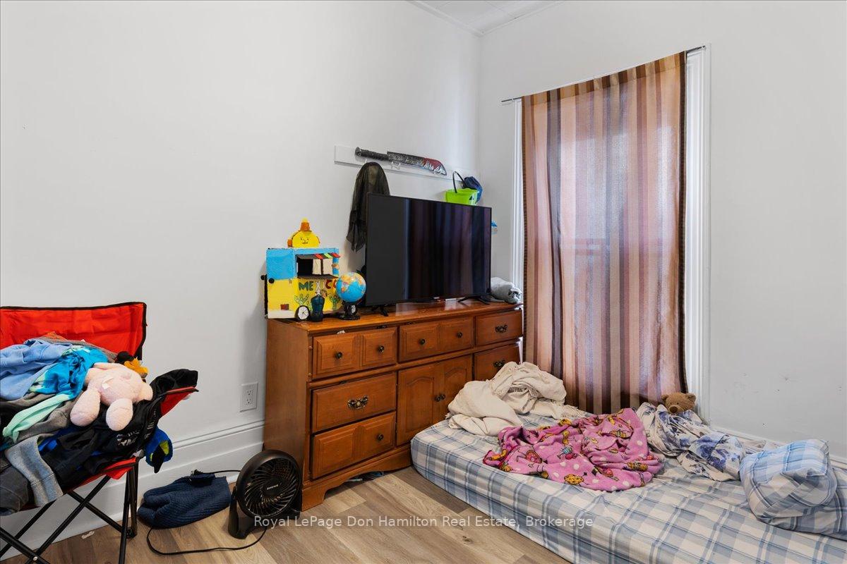 Photo 19 of 379 Argyle Avenue N, North Perth, Listowel — HOMEH