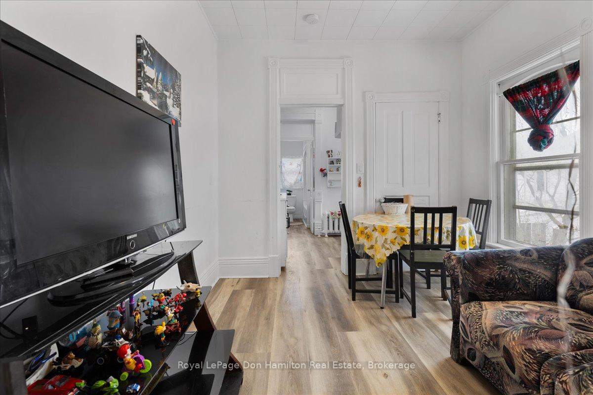 Photo 38 of 379 Argyle Avenue N, North Perth, Listowel — HOMEH