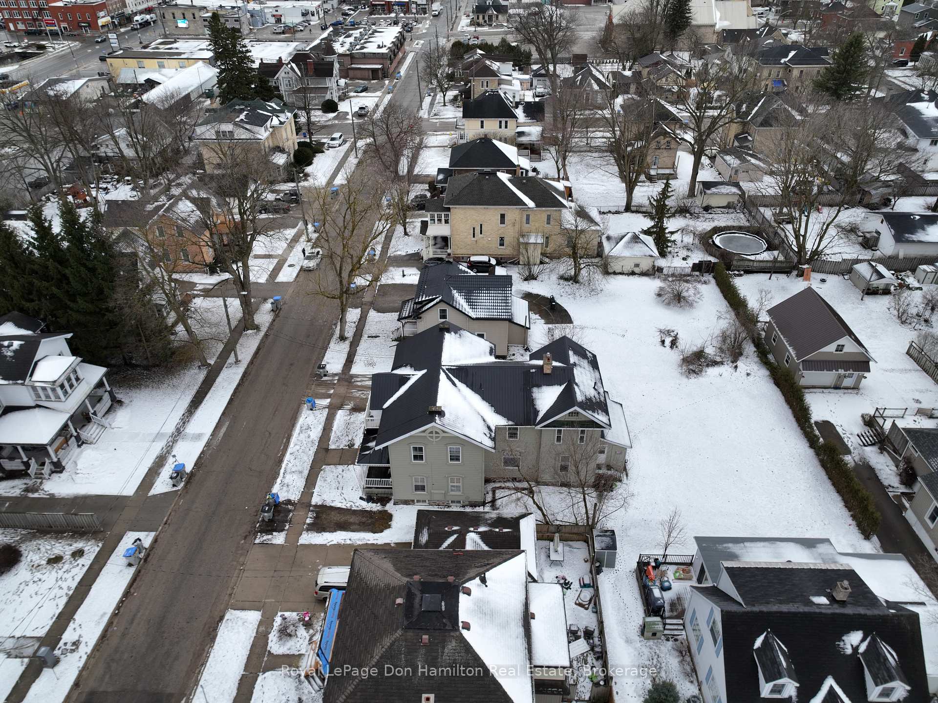 Photo 49 of 379 Argyle Avenue N, North Perth, Listowel — HOMEH