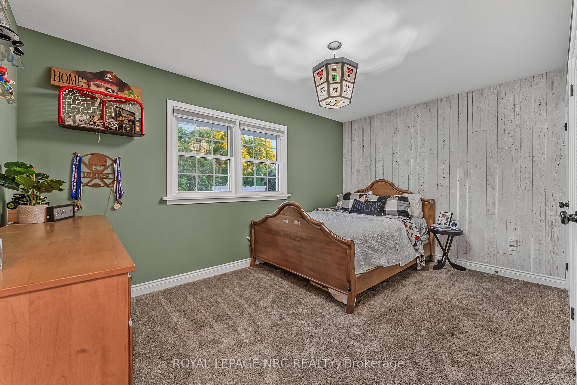 Photo 18 of 17 Damude Drive, Pelham, Fonthill — HOMEH