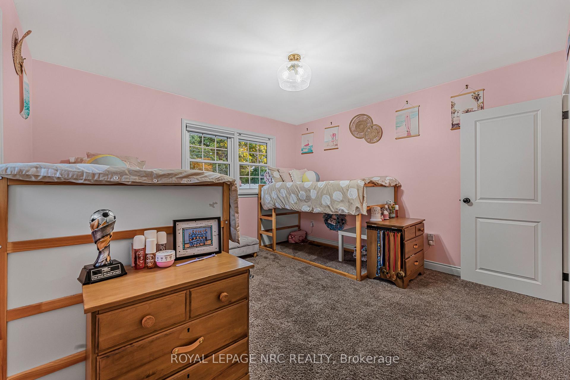 Photo 20 of 17 Damude Drive, Pelham, Fonthill — HOMEH