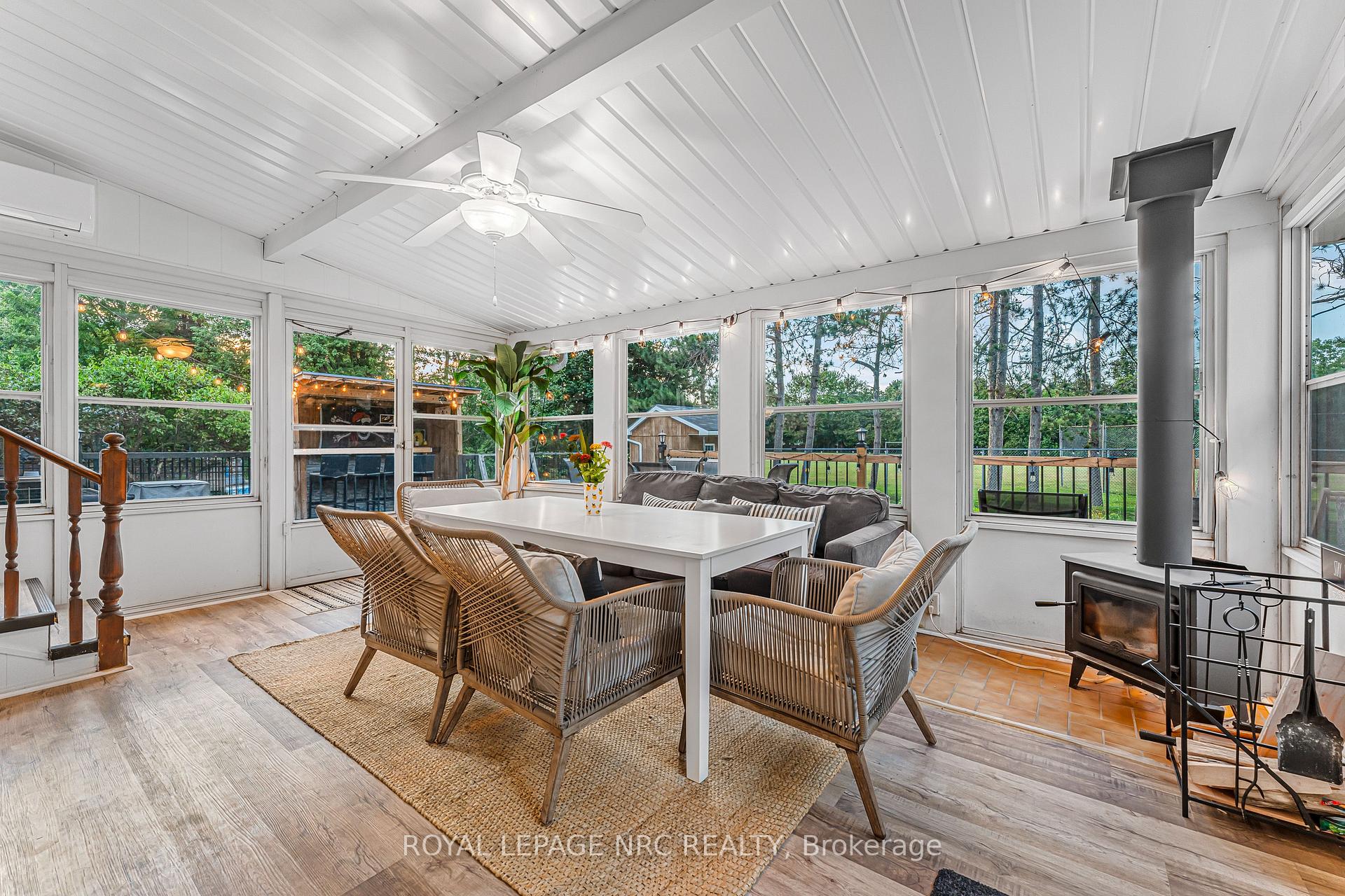 Photo 34 of 17 Damude Drive, Pelham, Fonthill — HOMEH