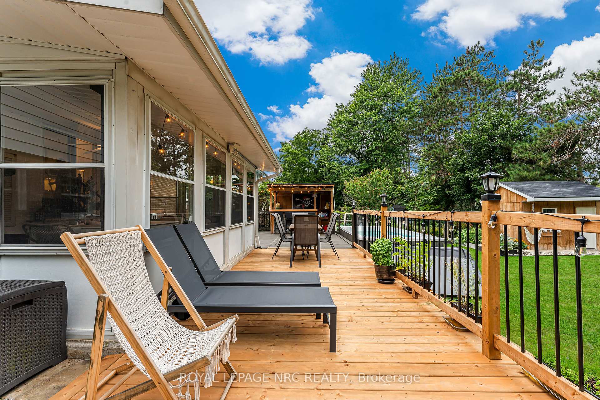 Photo 37 of 17 Damude Drive, Pelham, Fonthill — HOMEH