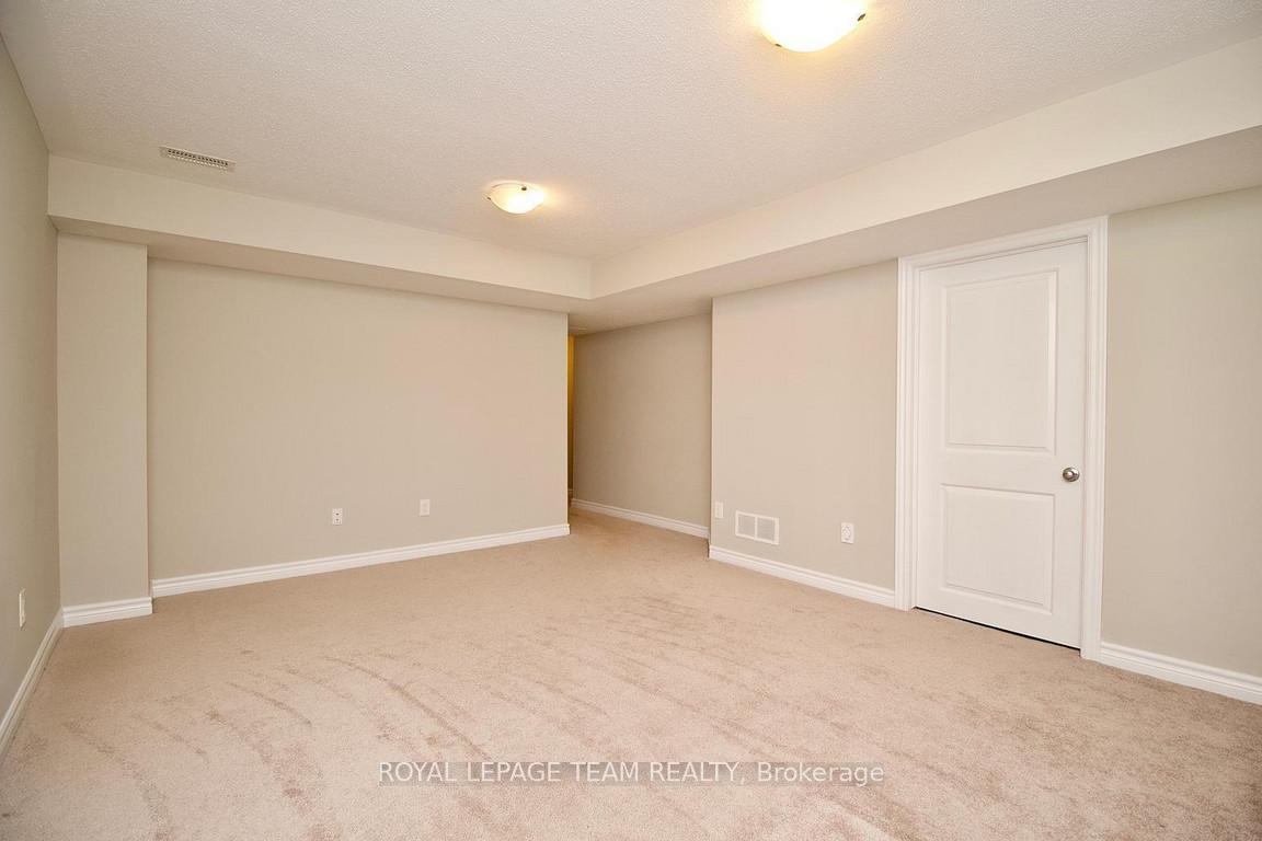 Photo 3 of 145 Yellowcress Way, Ottawa, Avalon West — HOMEH
