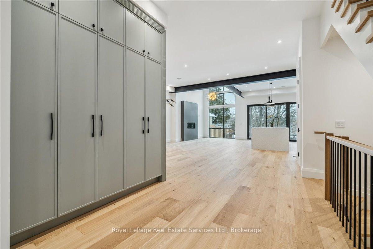 Photo 8 of 68 Navy Street, Oakville, Old Oakville — HOMEH