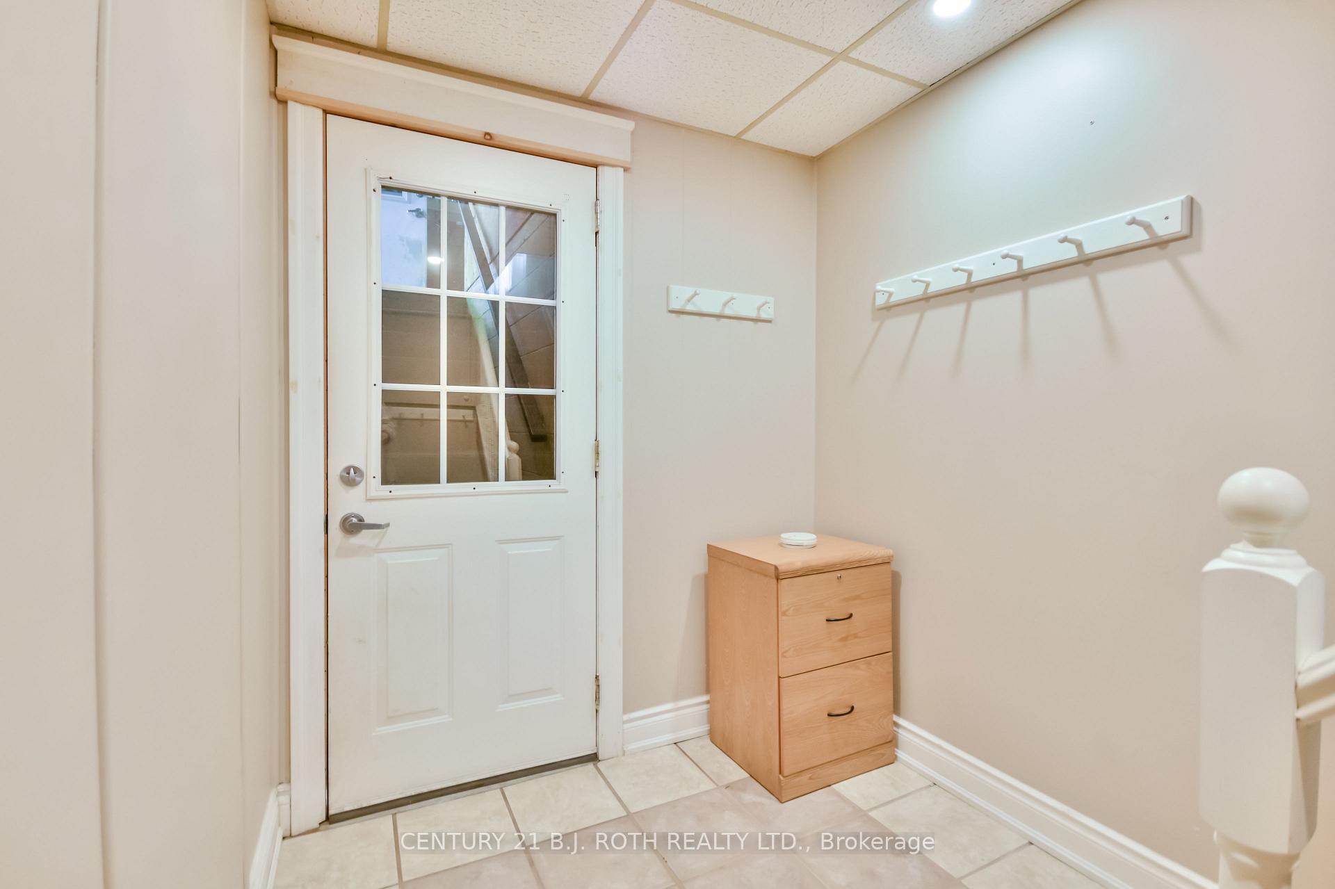 Photo 26 of 61 Second Street, Orillia — HOMEH