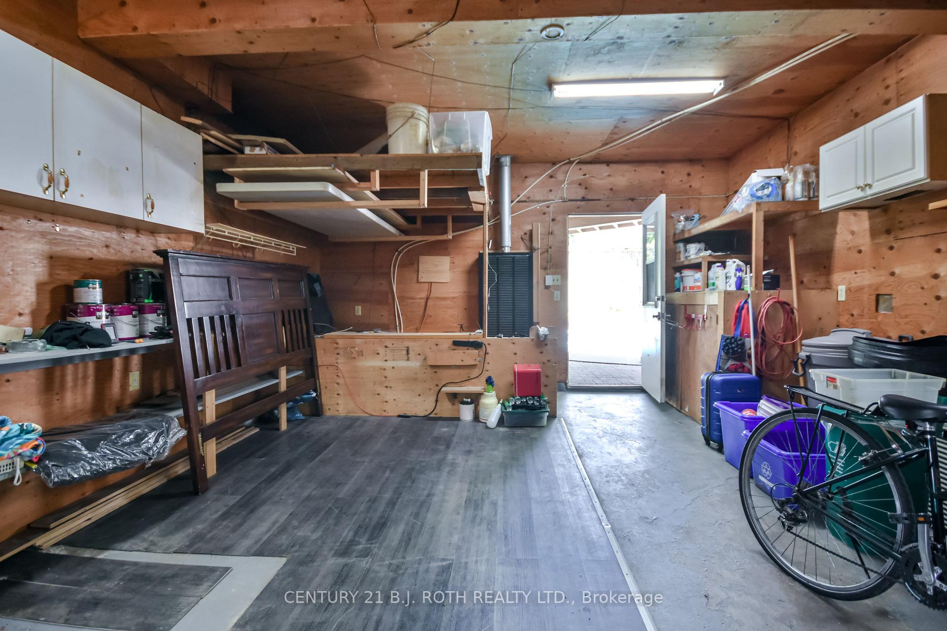 Photo 32 of 61 Second Street, Orillia — HOMEH