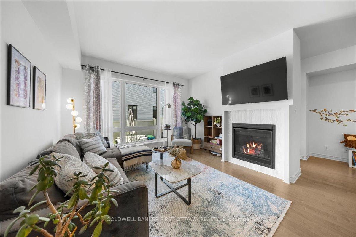 Photo 14 of 54 Bergschrund Walk, Ottawa, Mer Bleue/Bradley Estates/Anderson Park — HOMEH