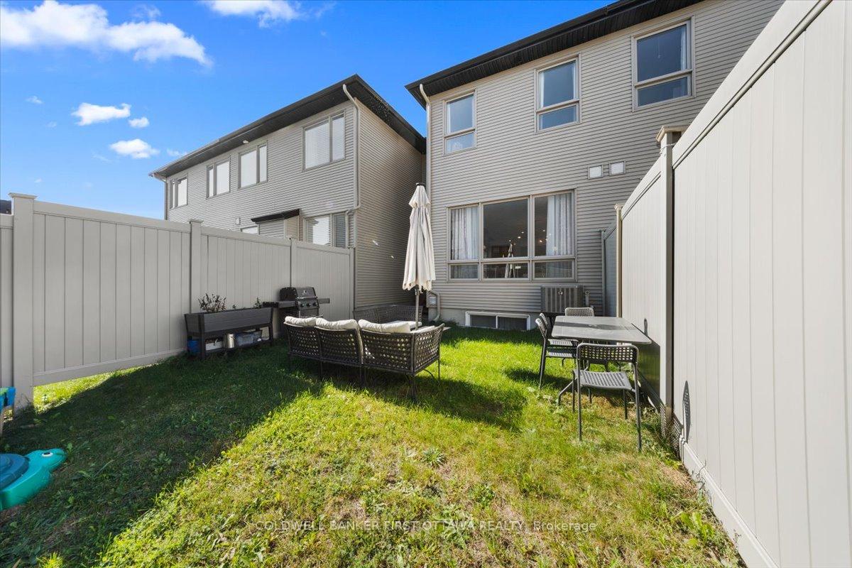 Photo 31 of 54 Bergschrund Walk, Ottawa, Mer Bleue/Bradley Estates/Anderson Park — HOMEH