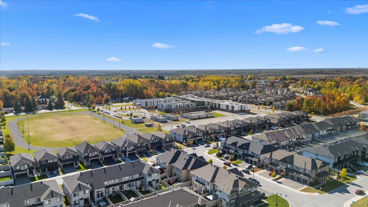 Photo 38 of 54 Bergschrund Walk, Ottawa, Mer Bleue/Bradley Estates/Anderson Park — HOMEH
