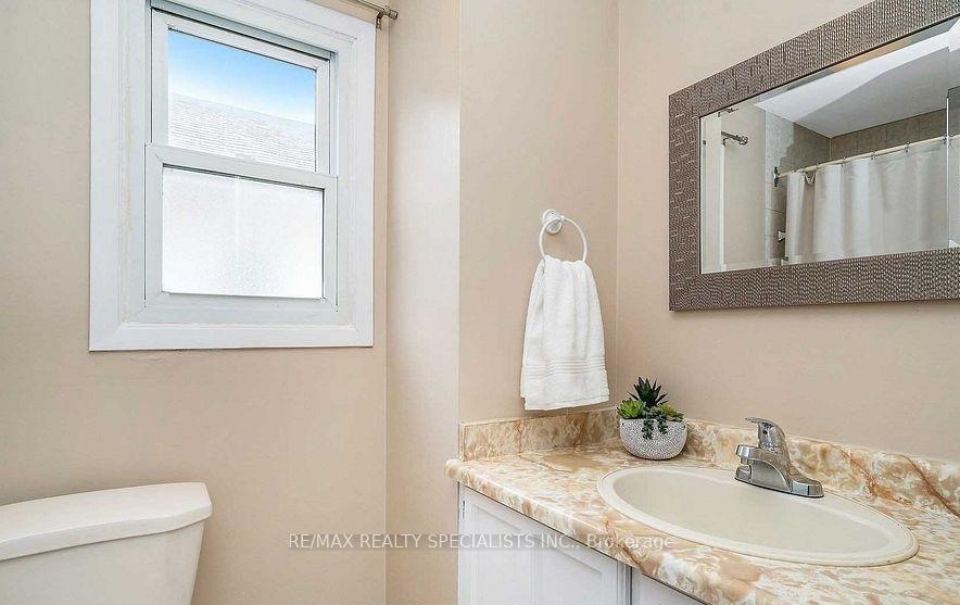 Photo 26 of 66 Laurier Avenue, Milton, Bronte Meadows — HOMEH