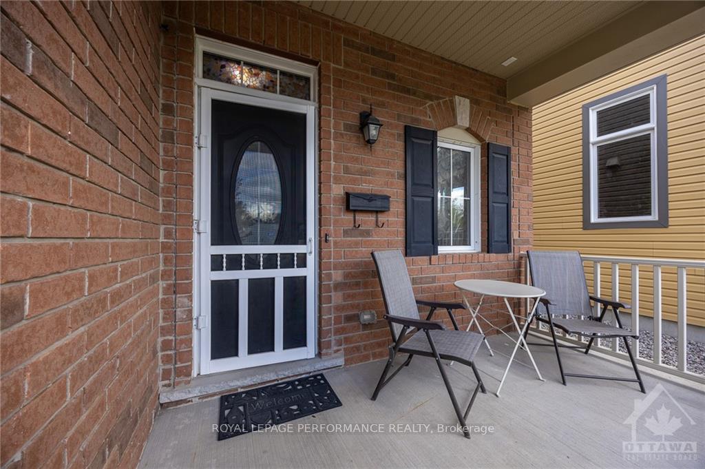 Photo 2 of 535 Sunlit Circle, Ottawa, Notting Hill/Summerside — HOMEH