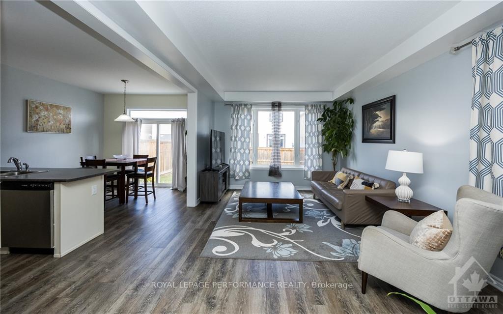 Photo 7 of 535 Sunlit Circle, Ottawa, Notting Hill/Summerside — HOMEH