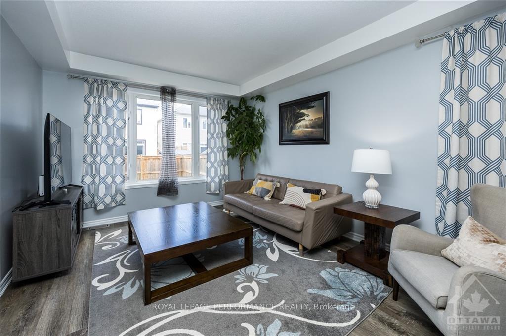 Photo 8 of 535 Sunlit Circle, Ottawa, Notting Hill/Summerside — HOMEH