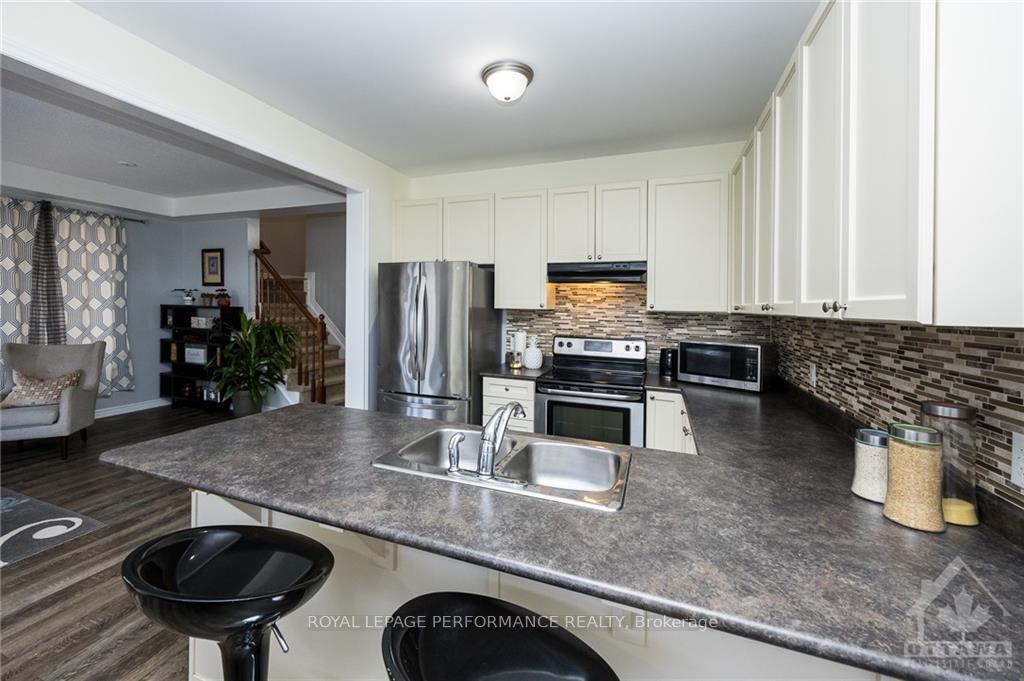 Photo 15 of 535 Sunlit Circle, Ottawa, Notting Hill/Summerside — HOMEH