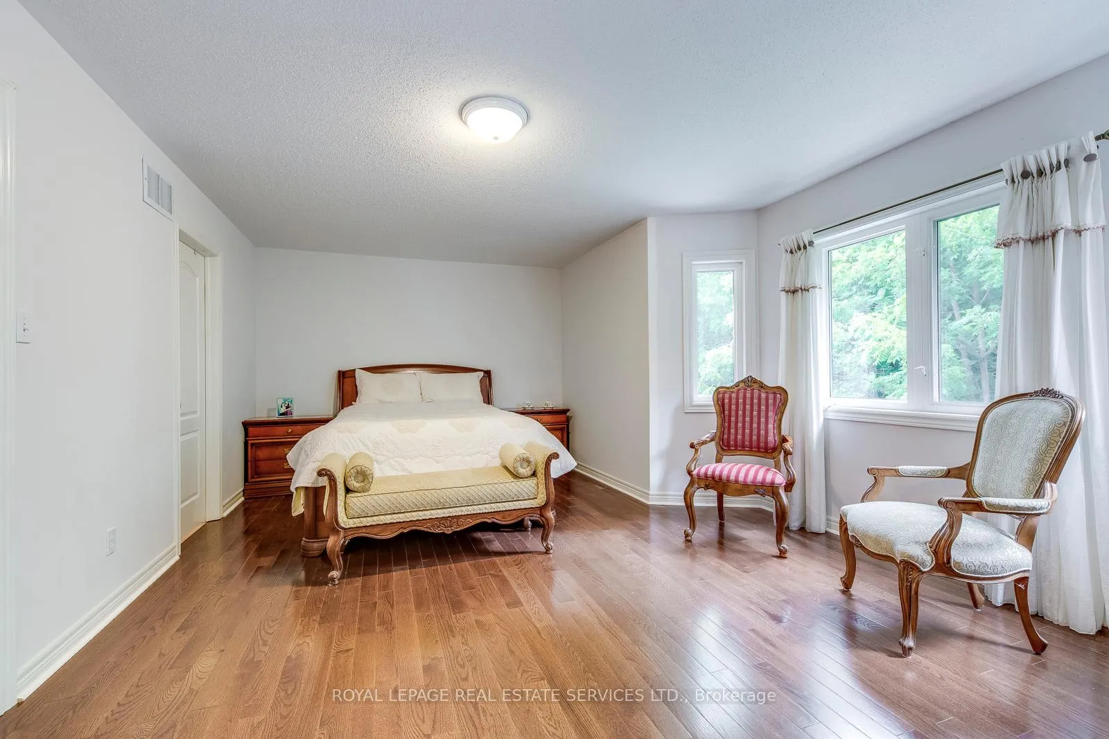 Photo 25 of 157 Creek Path Avenue, Oakville, Bronte — HOMEH