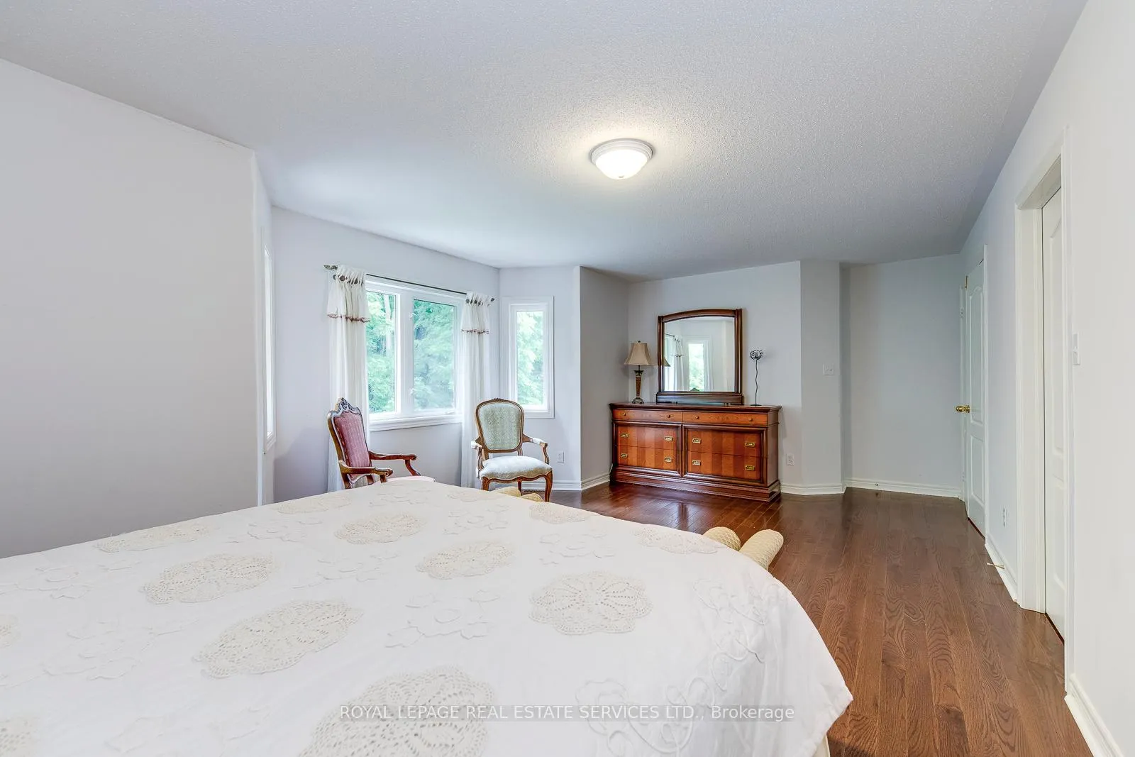Photo 27 of 157 Creek Path Avenue, Oakville, Bronte — HOMEH