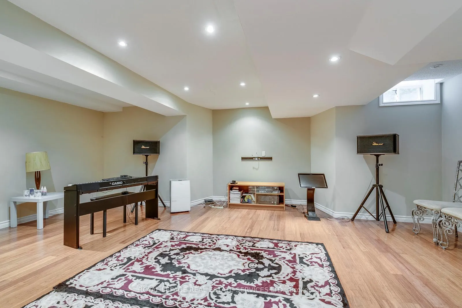 Photo 35 of 157 Creek Path Avenue, Oakville, Bronte — HOMEH