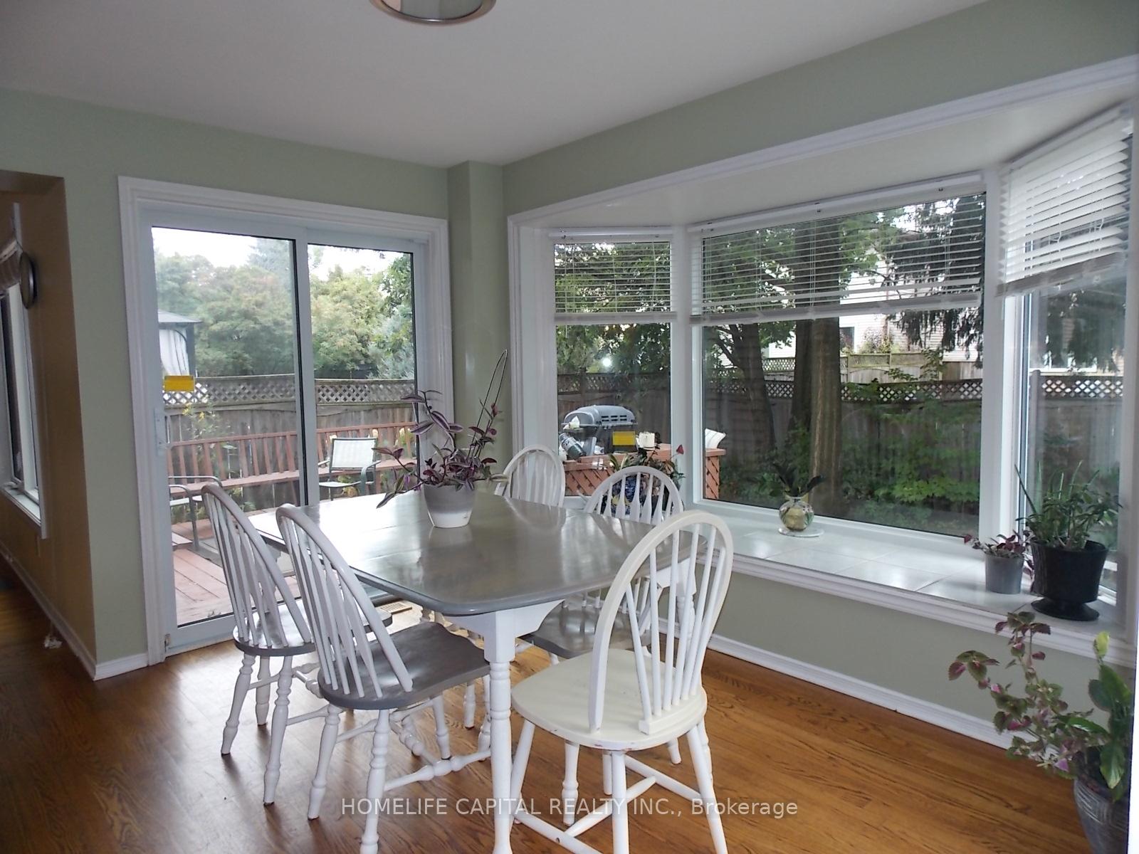 Photo 7 of 1804 Robinwood Place, Ottawa, Chapel Hill — HOMEH