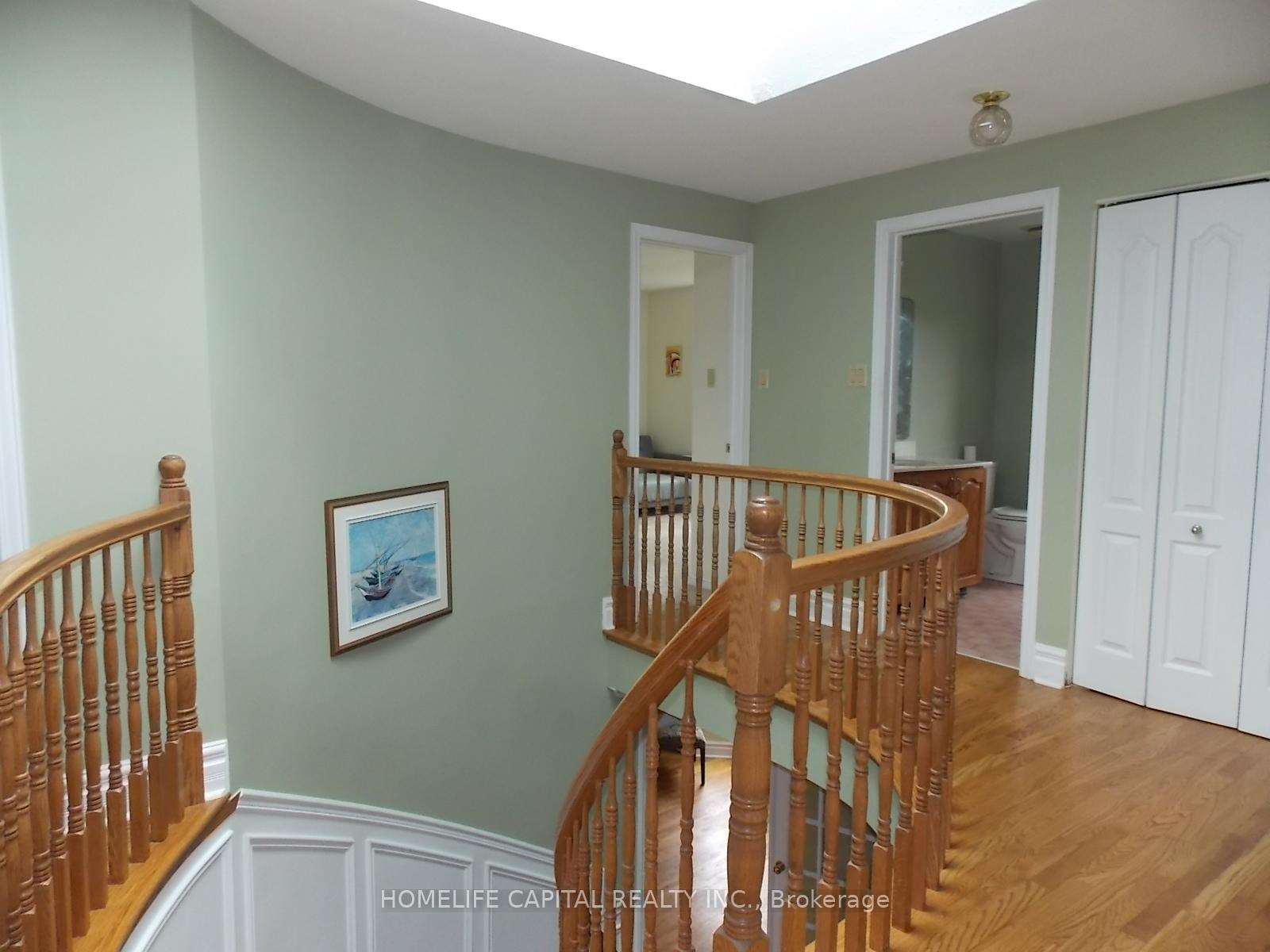 Photo 18 of 1804 Robinwood Place, Ottawa, Chapel Hill — HOMEH