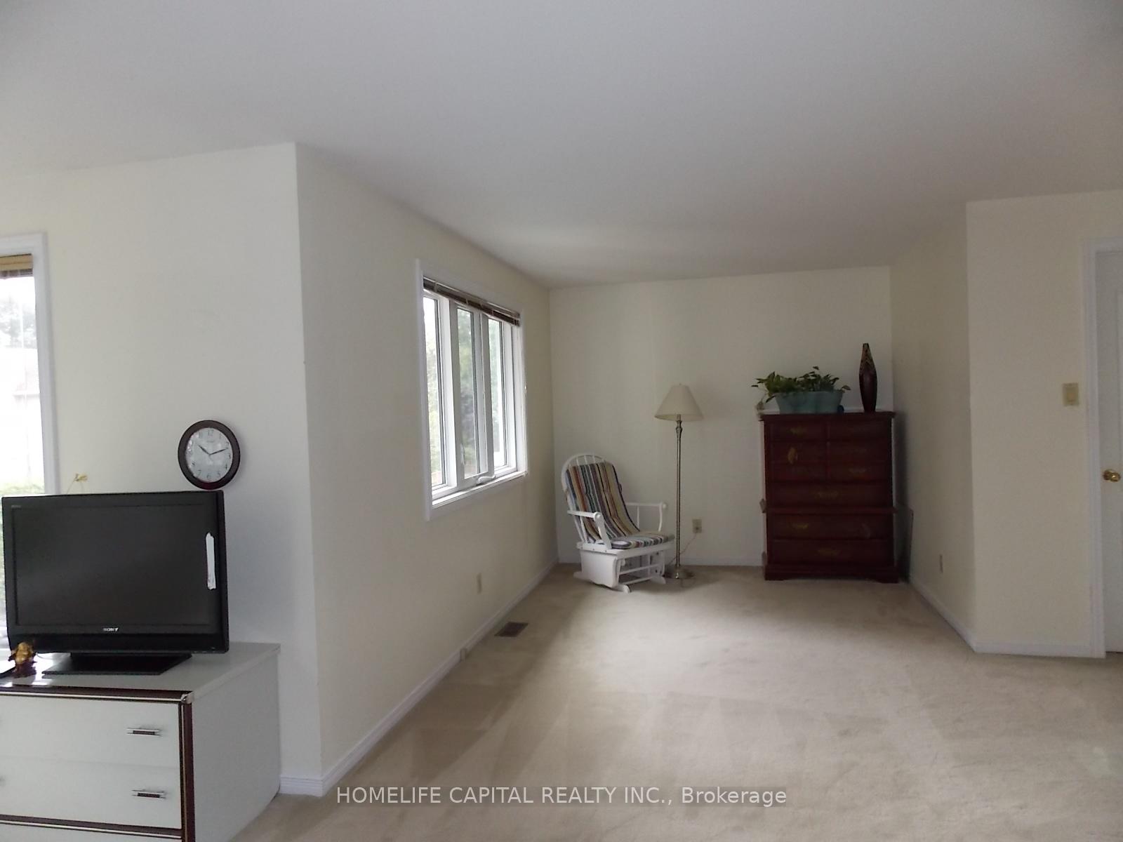 Photo 20 of 1804 Robinwood Place, Ottawa, Chapel Hill — HOMEH